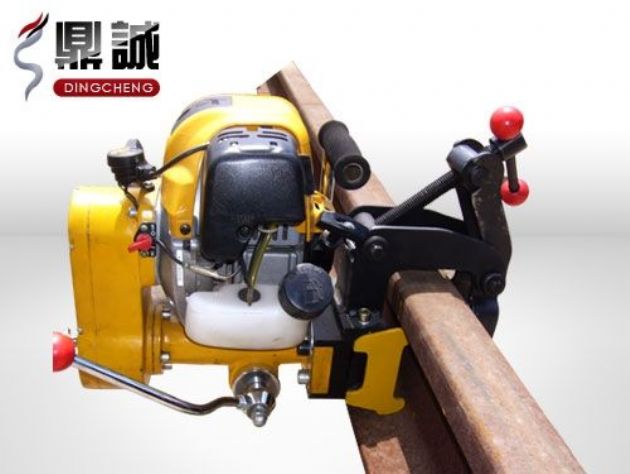 點擊查看詳細信息<br>標題：內(nèi)燃鋼軌鉆孔機 閱讀次數(shù)：4609